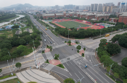 為什么不能實(shí)現(xiàn)全市統(tǒng)一路口的放行方式？