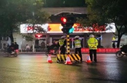 淺談“移動(dòng)式道路交通信號(hào)燈”的安全與效率